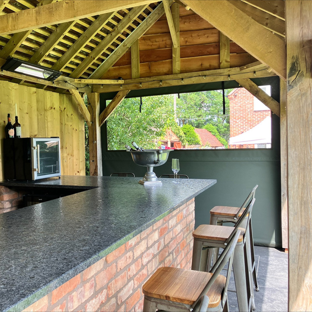 Outdoor Bar